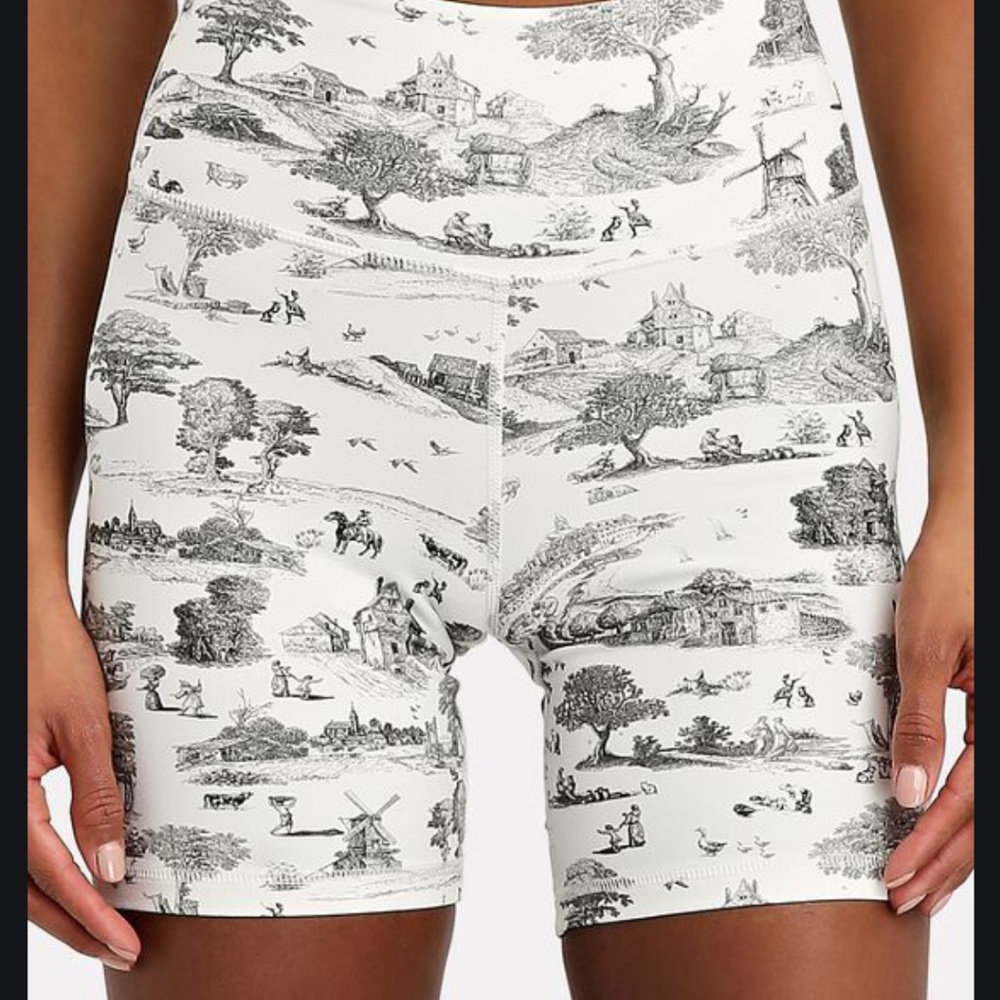 Wren Toile Boho Peasant Horse Hipster Hippie Art Deco Farm Hip Biker Bike Shorts